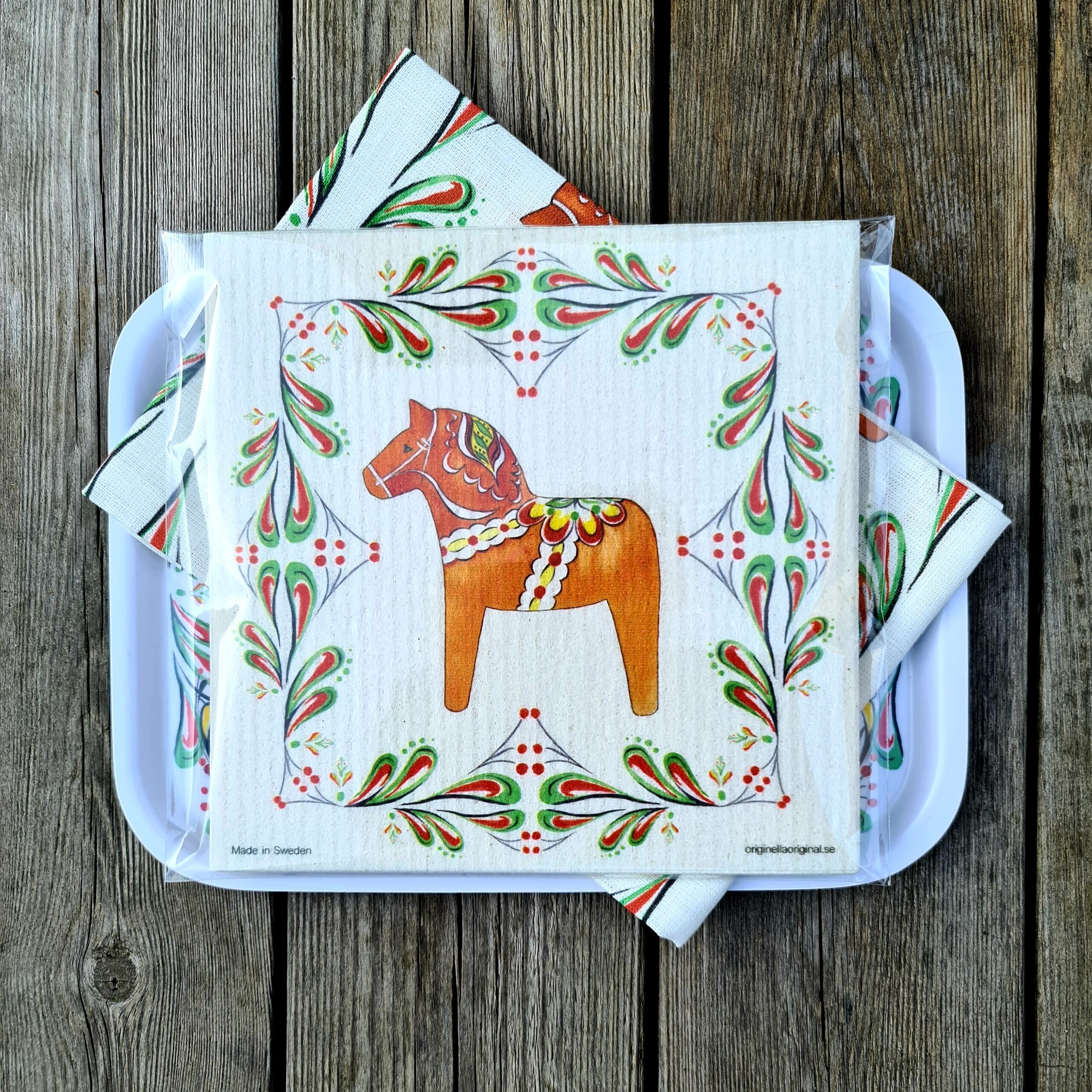 Företagspresent set med handduk, bricka och disktrasa